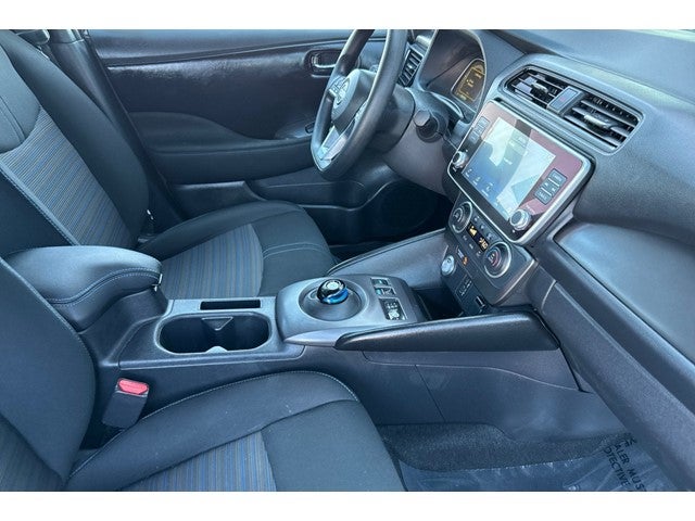 2025 Nissan Leaf S