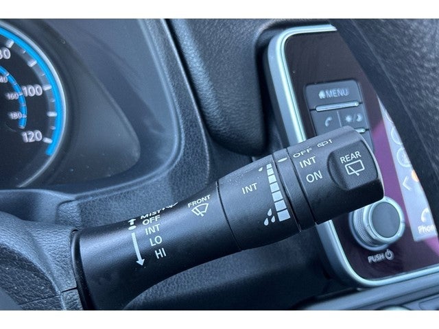 2025 Nissan Leaf S