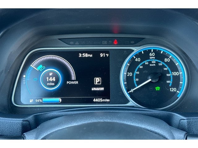2025 Nissan Leaf S