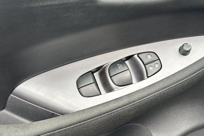 2025 Nissan Leaf S