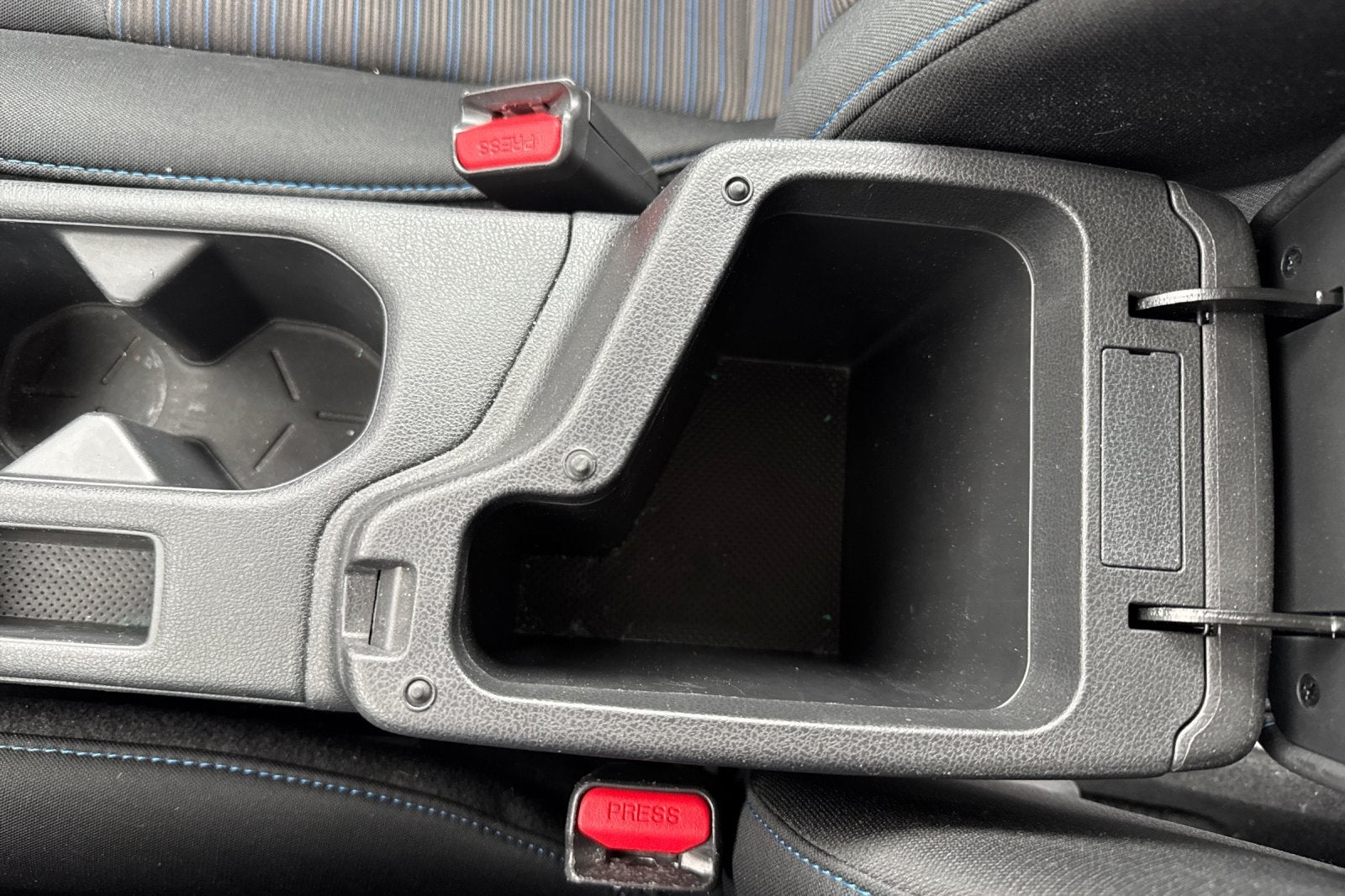 2025 Nissan Leaf S