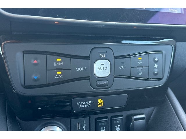 2024 Nissan Leaf SV Plus