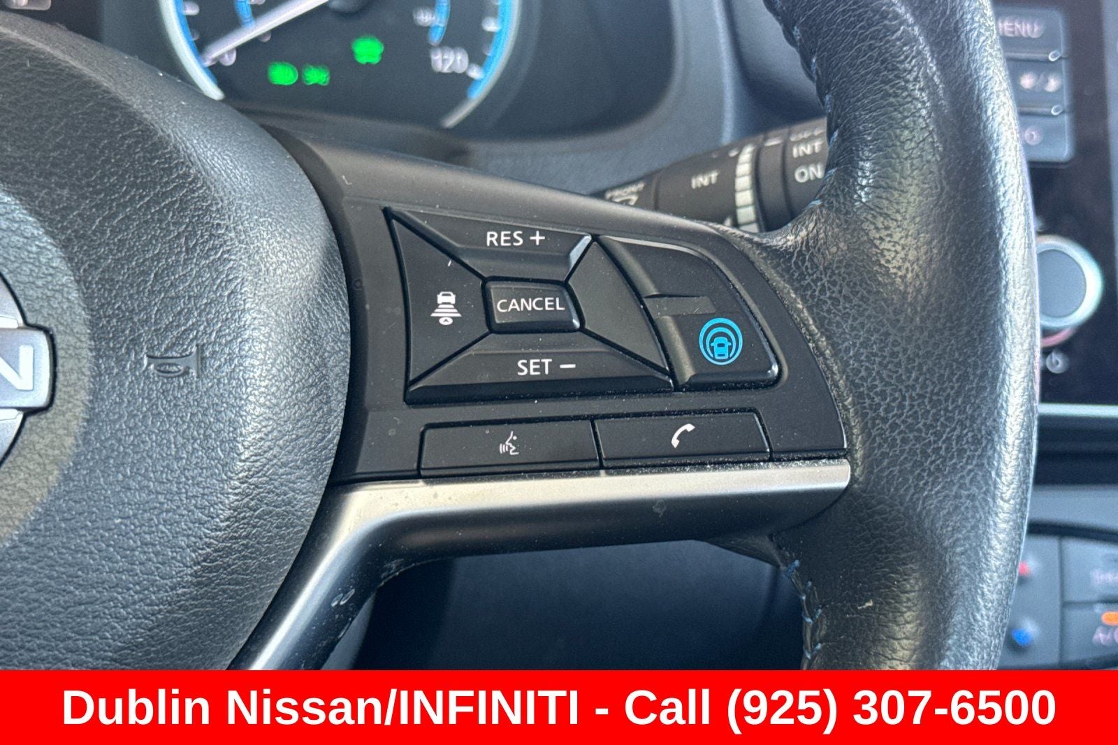 2023 Nissan Leaf SV Plus
