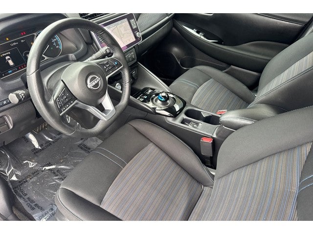 2025 Nissan Leaf SV Plus