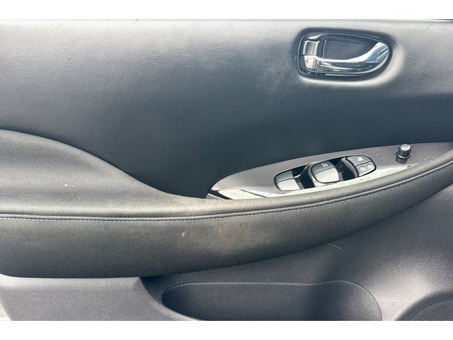 2025 Nissan Leaf SV Plus