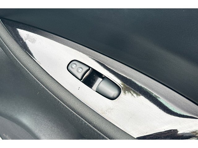 2025 Nissan Leaf SV Plus