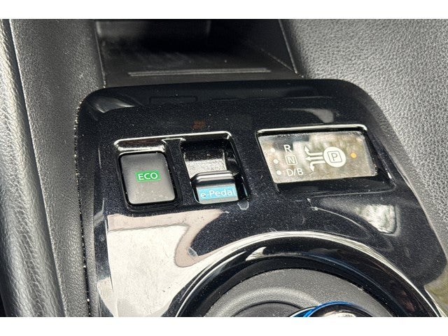 2025 Nissan Leaf SV Plus