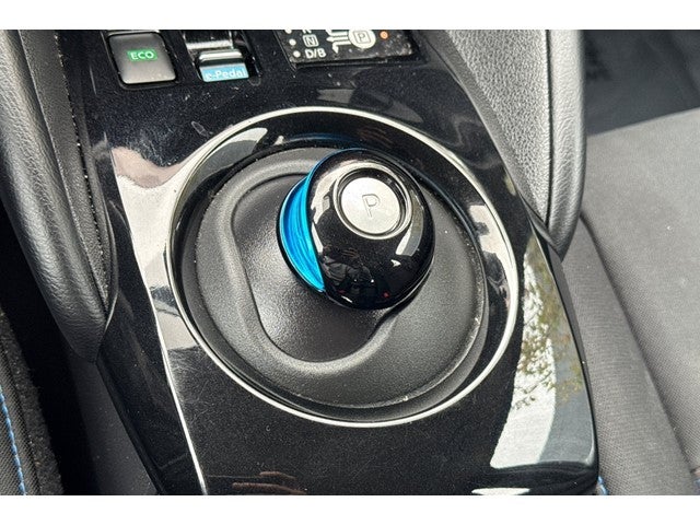 2025 Nissan Leaf SV Plus