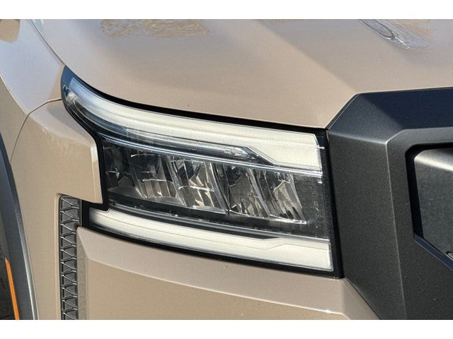 2023 Nissan Frontier PRO-X