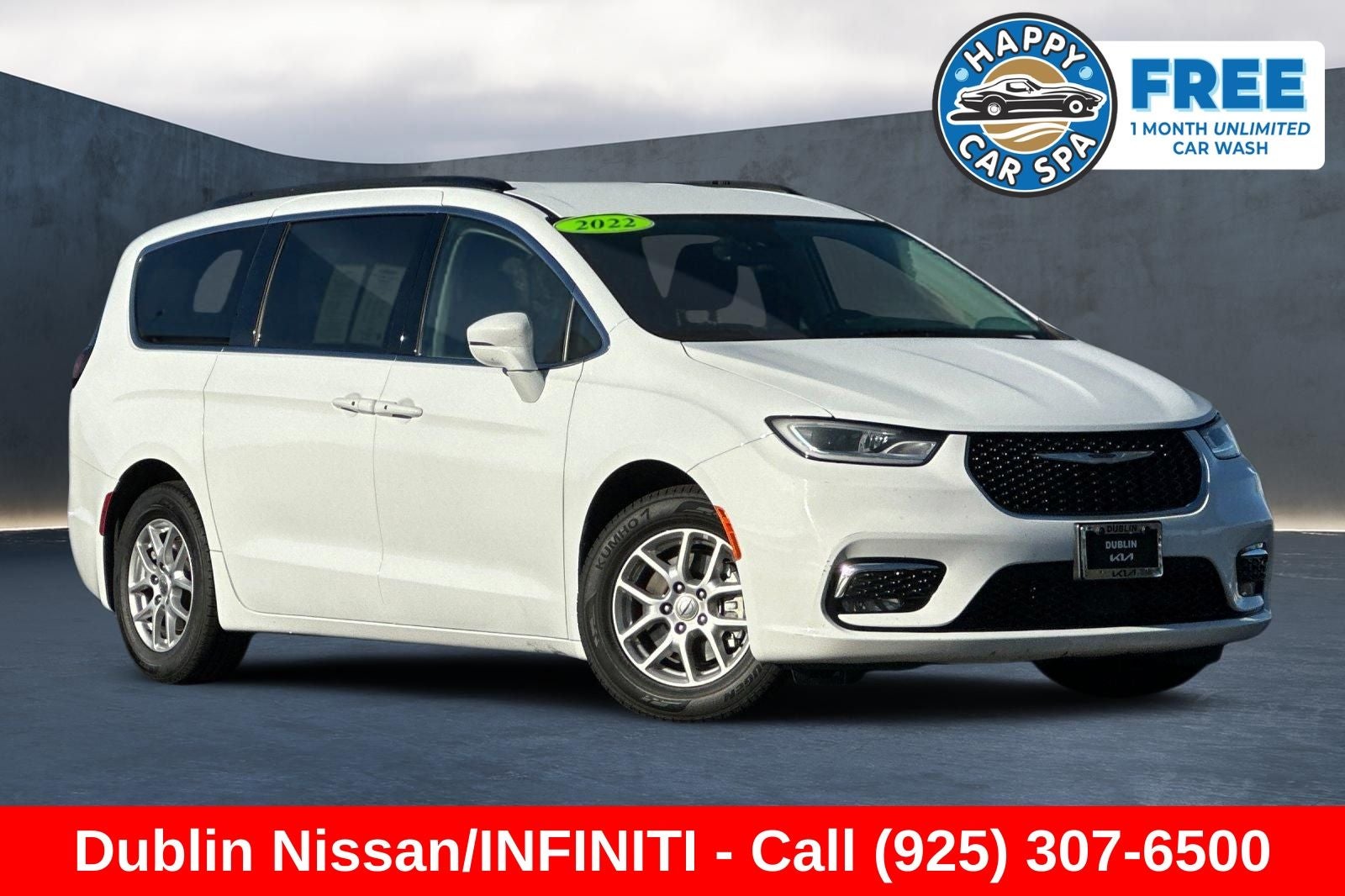 2022 Chrysler Pacifica Touring L