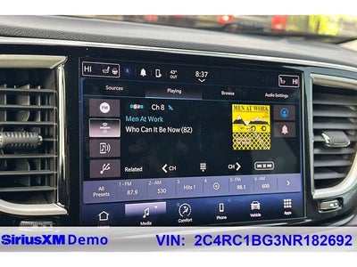 2022 Chrysler Pacifica Touring L