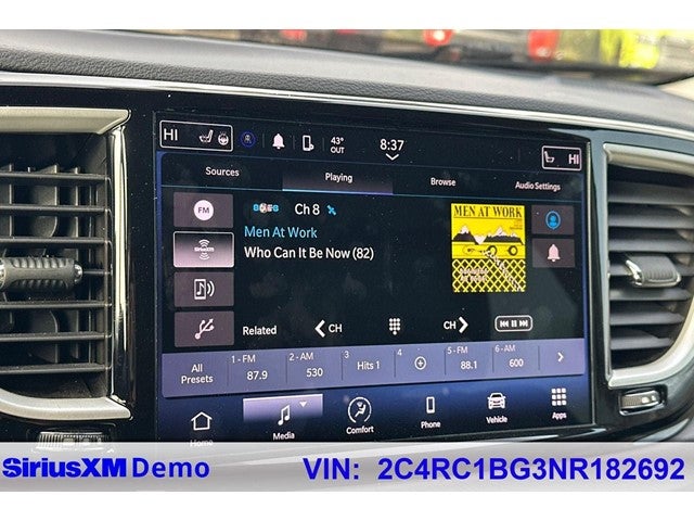 2022 Chrysler Pacifica Touring L