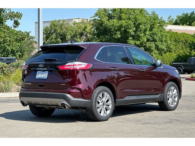 2024 Ford Edge Titanium