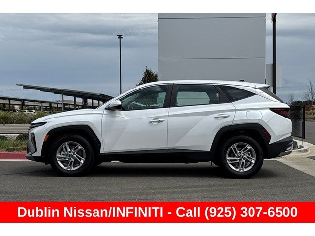 2025 Hyundai Tucson SE
