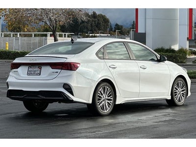 2022 Kia Forte GT-Line