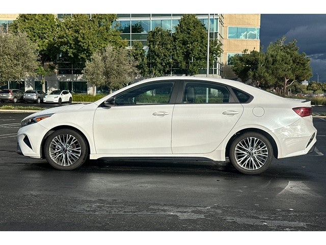 2022 Kia Forte GT-Line