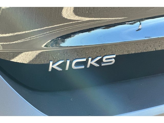 2025 Nissan Kicks S