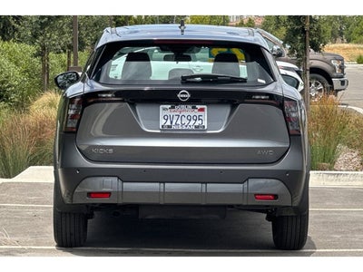 2025 Nissan Kicks S