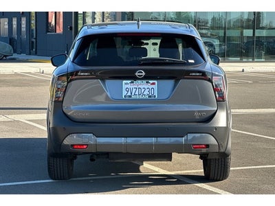 2025 Nissan Kicks SV