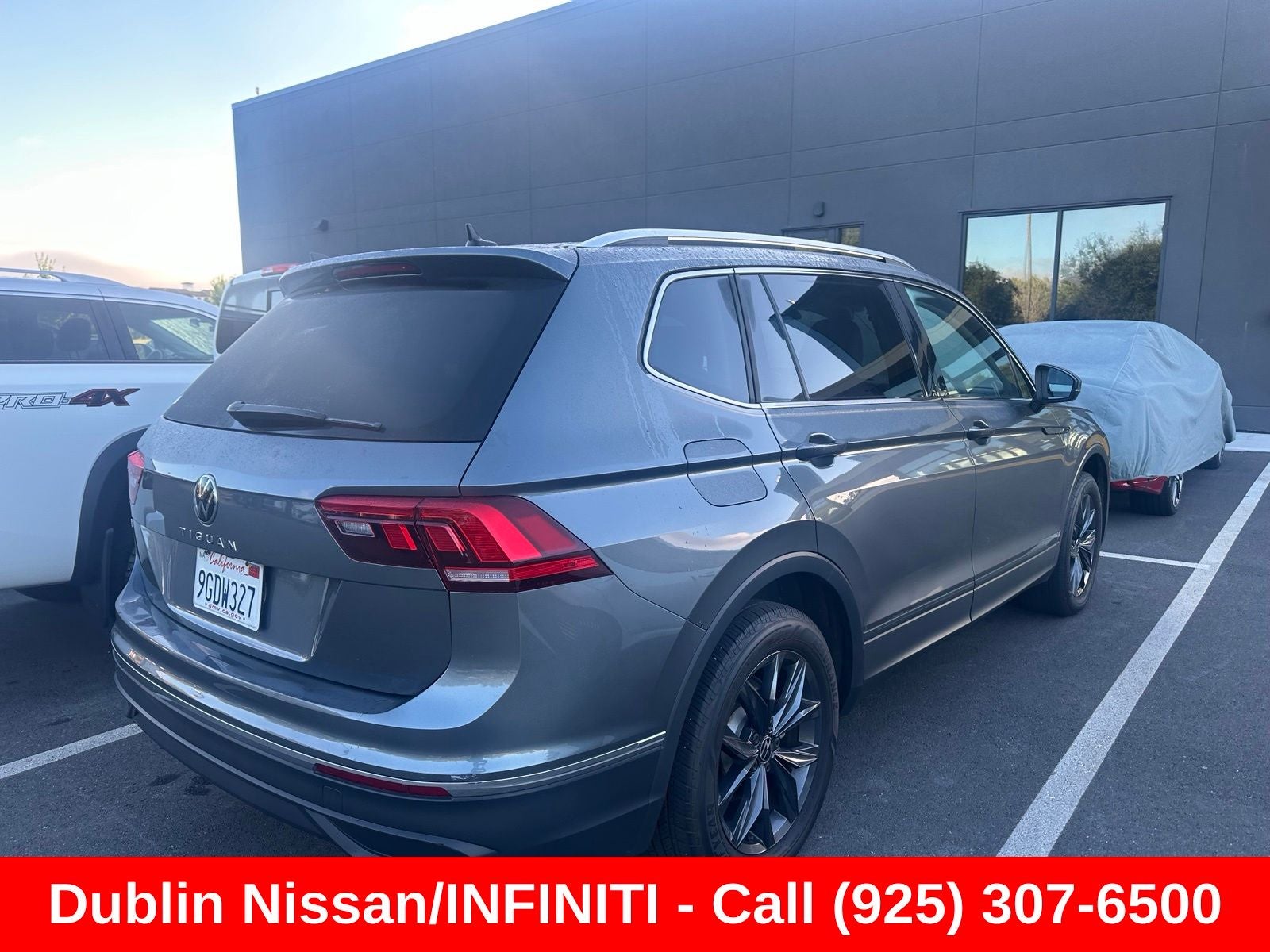 2023 Volkswagen Tiguan 2.0T SE