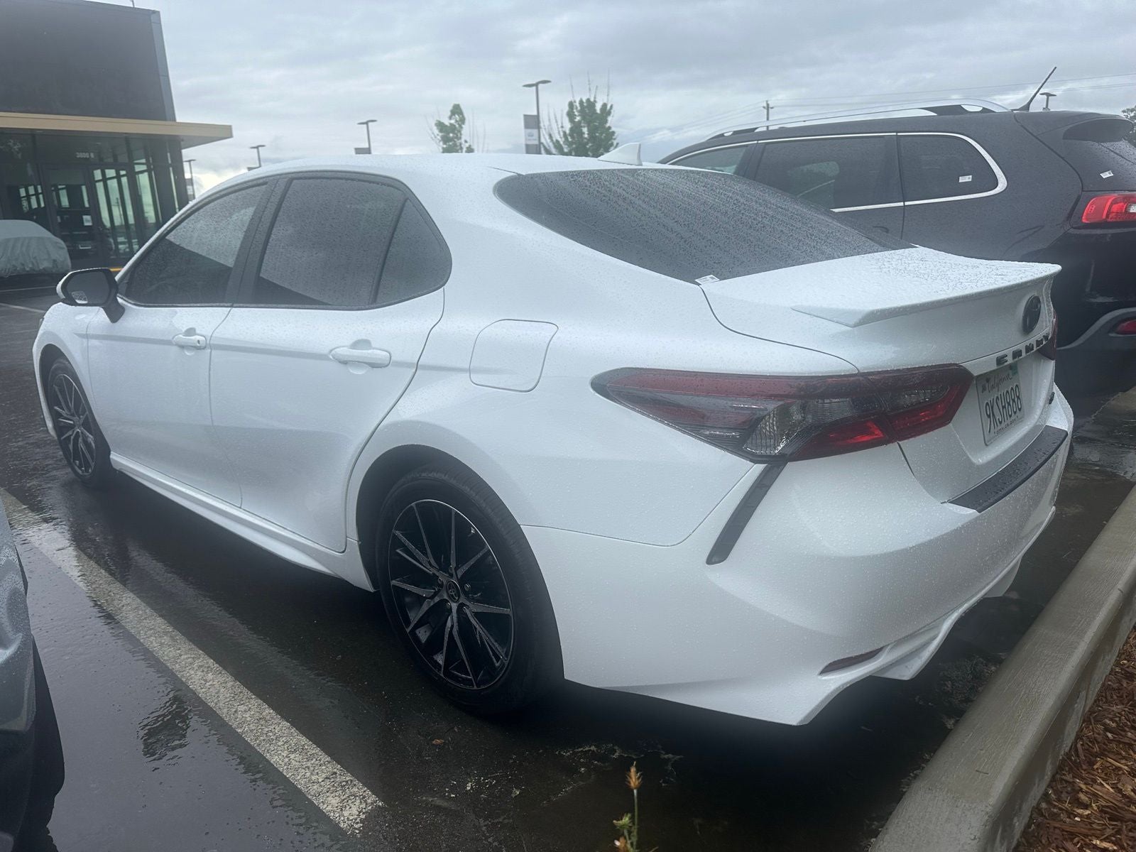 2024 Toyota Camry SE