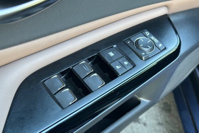 2025 Lexus ES 300h