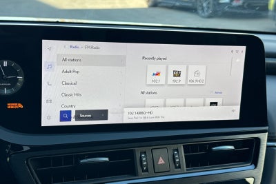 2025 Lexus ES 300h