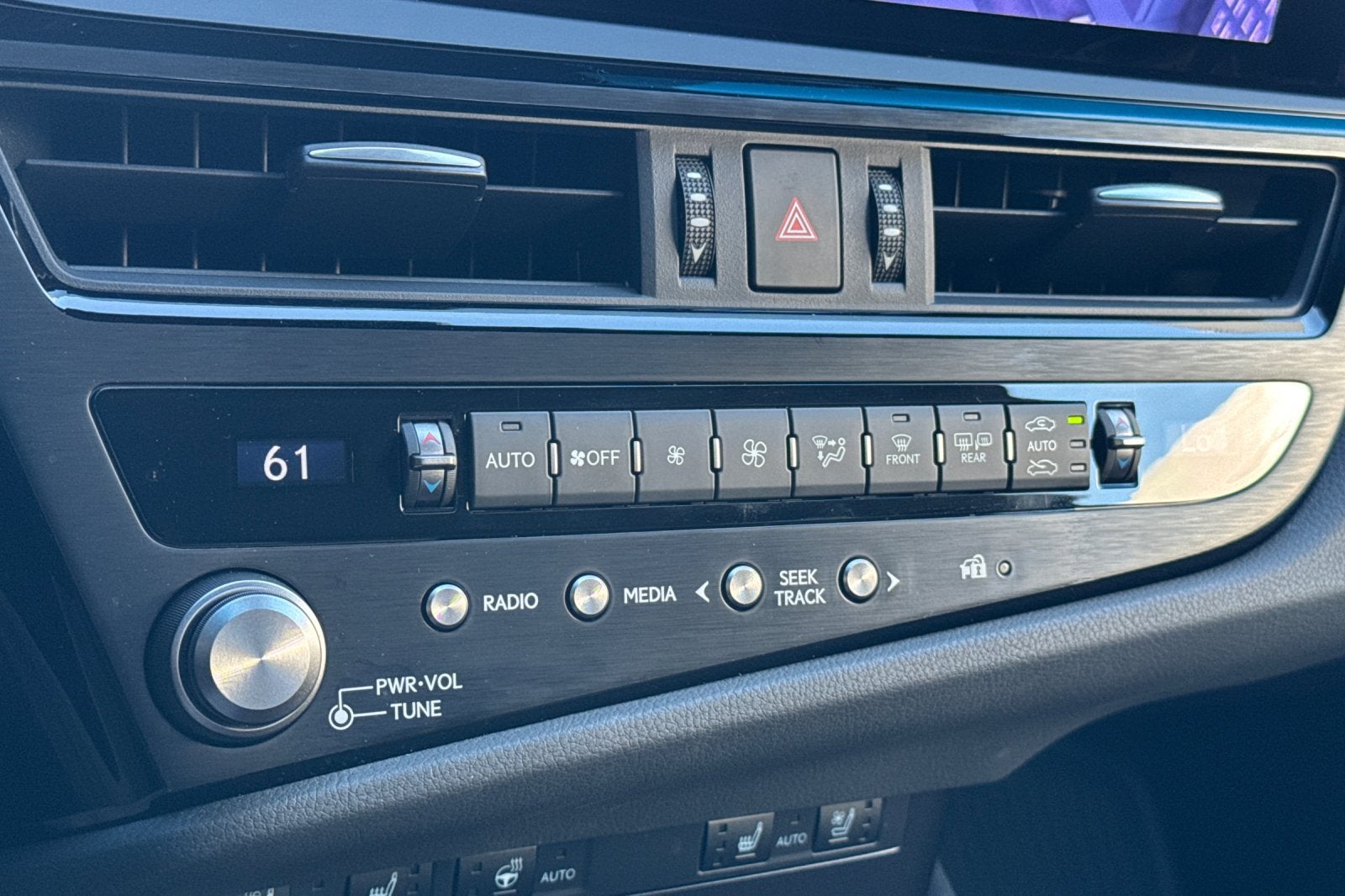 2025 Lexus ES 300h