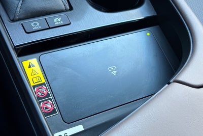 2025 Lexus ES 300h