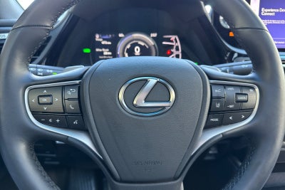 2025 Lexus ES 300h