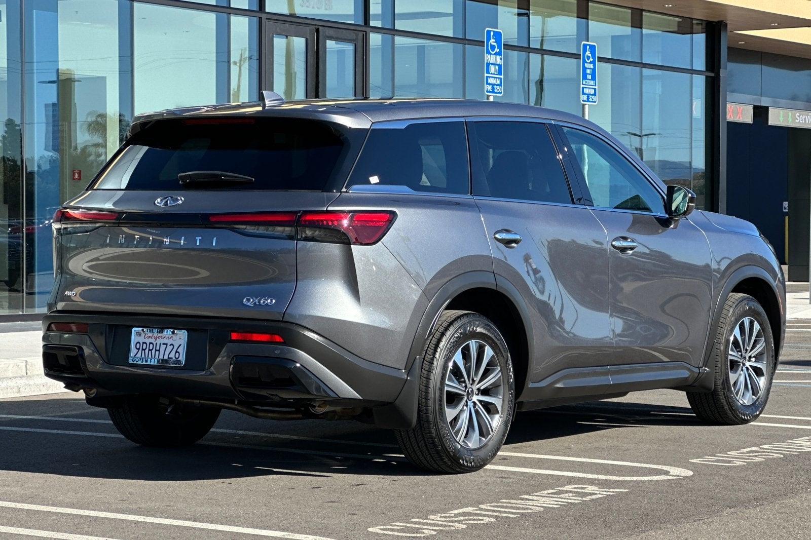 2025 INFINITI QX60 Pure AWD