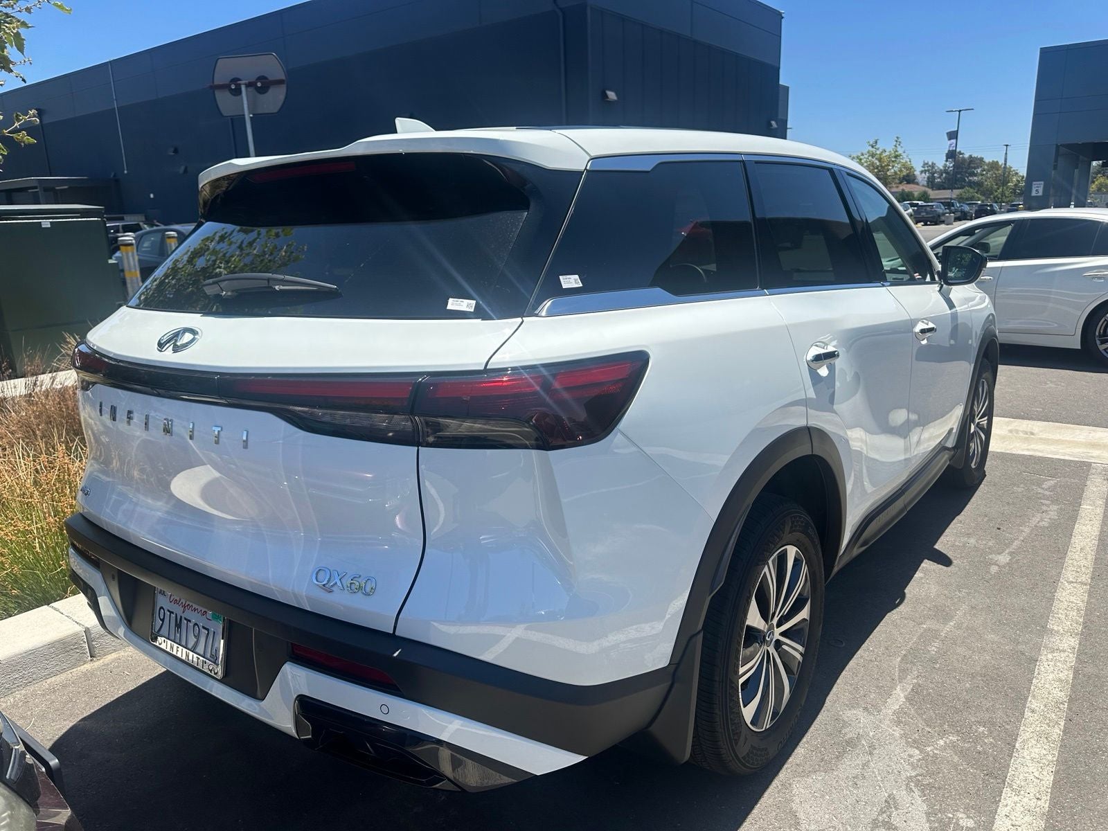 2025 INFINITI QX60 Pure AWD