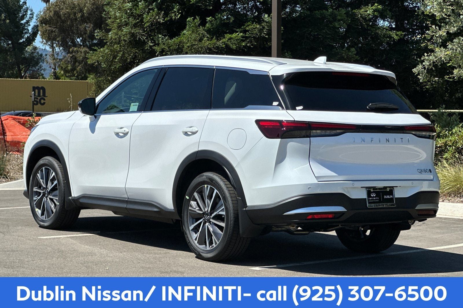 2027 INFINITI QX60 Luxe AWD