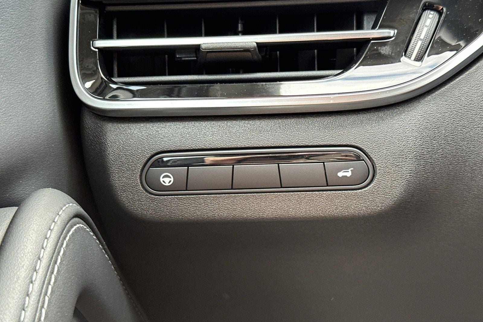 2027 INFINITI QX60 Luxe AWD