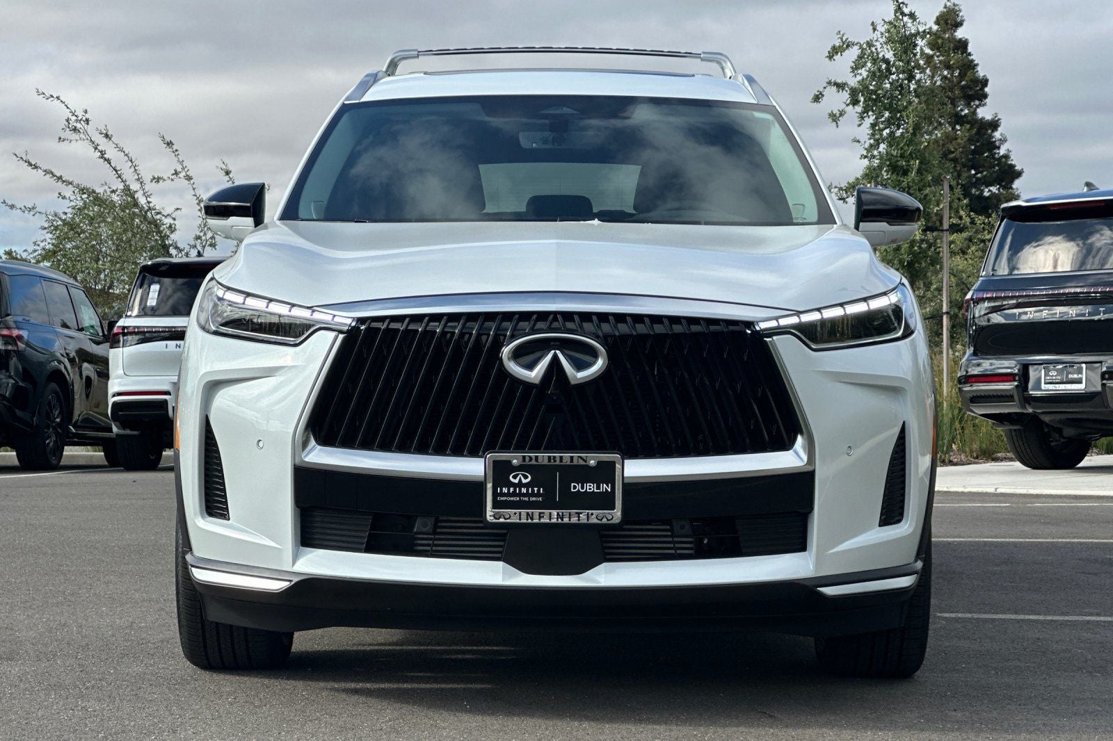 2027 INFINITI QX60 Luxe AWD