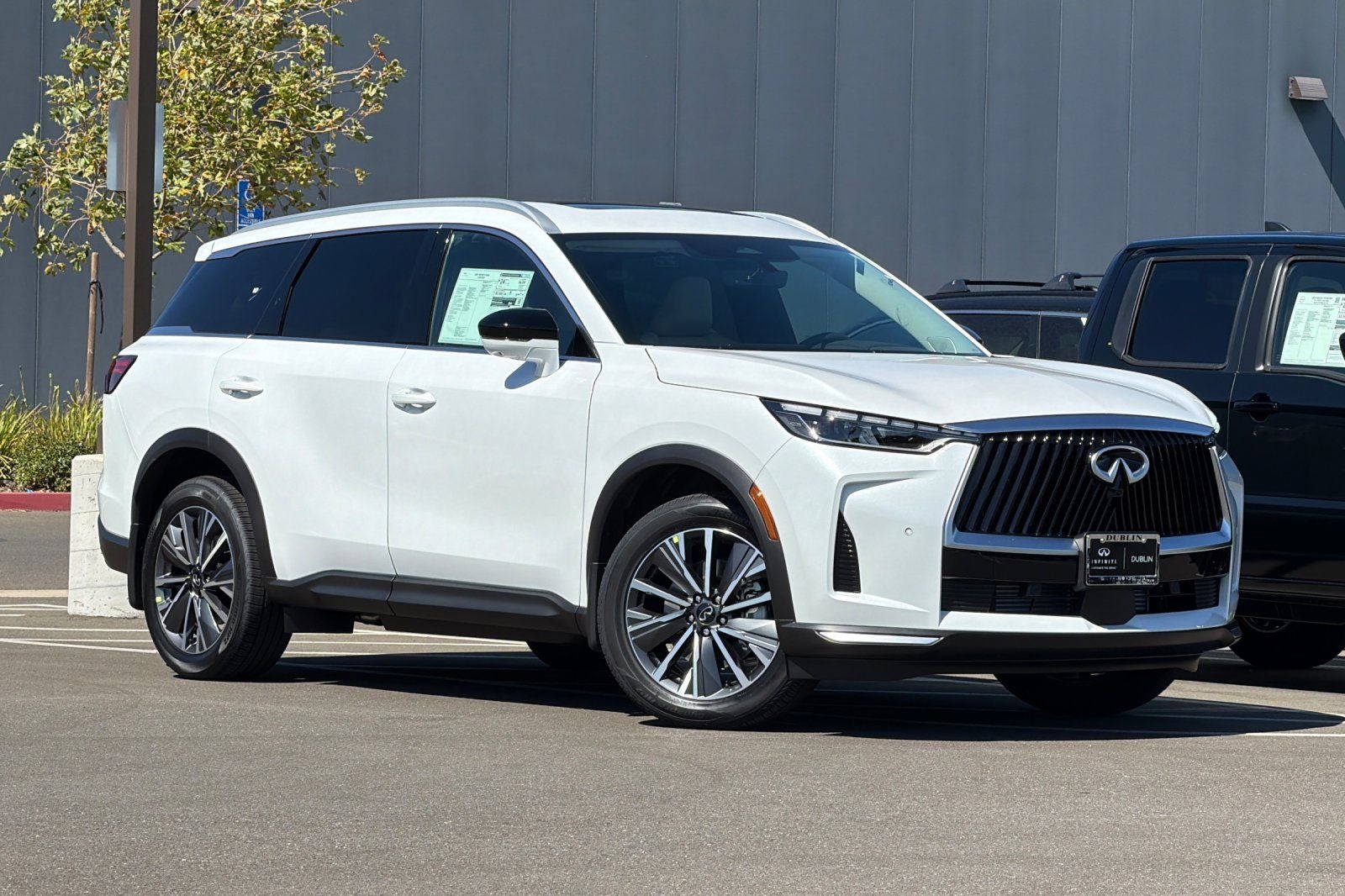 2027 INFINITI QX60 Luxe AWD