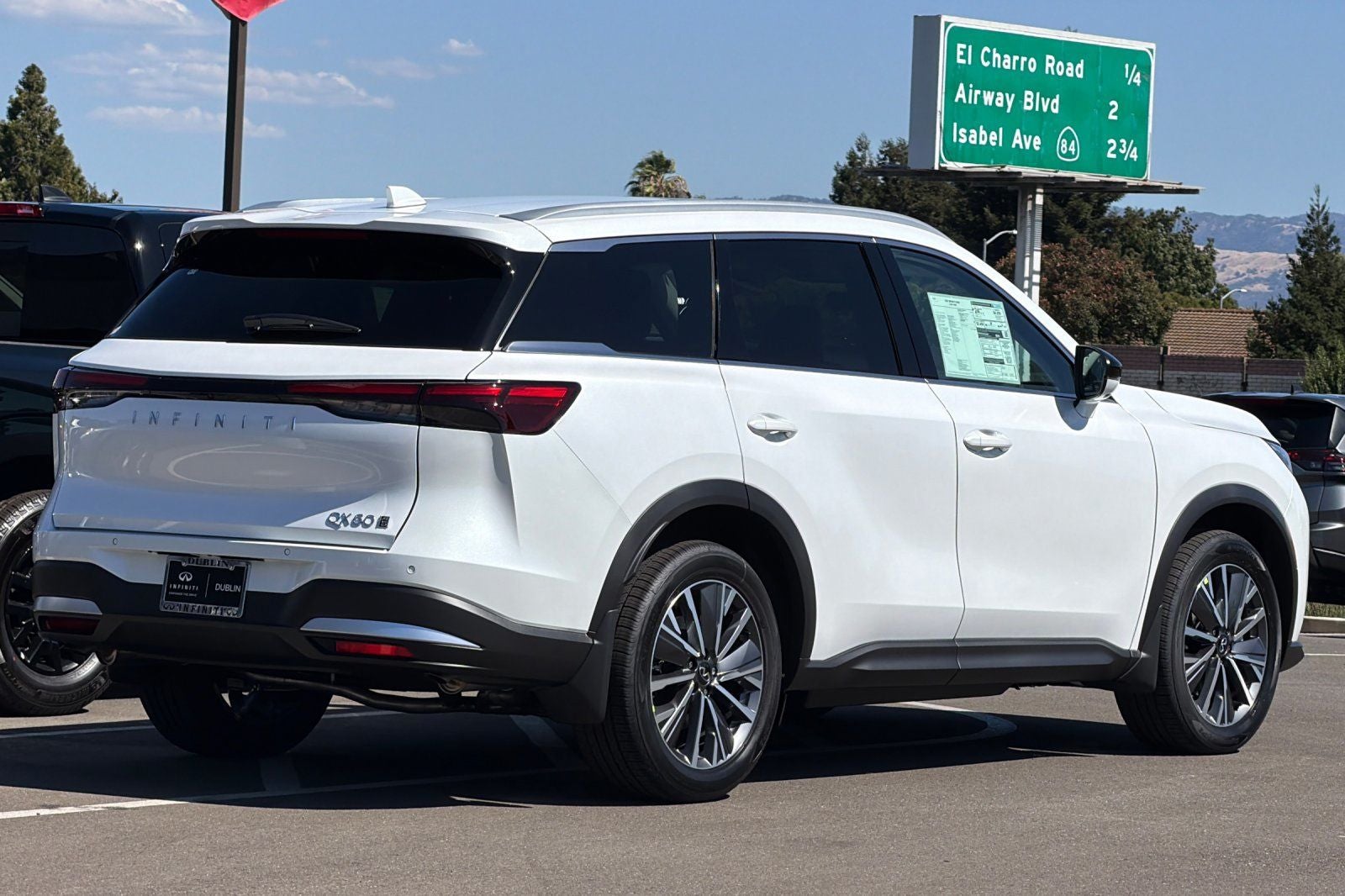 2027 INFINITI QX60 Luxe AWD