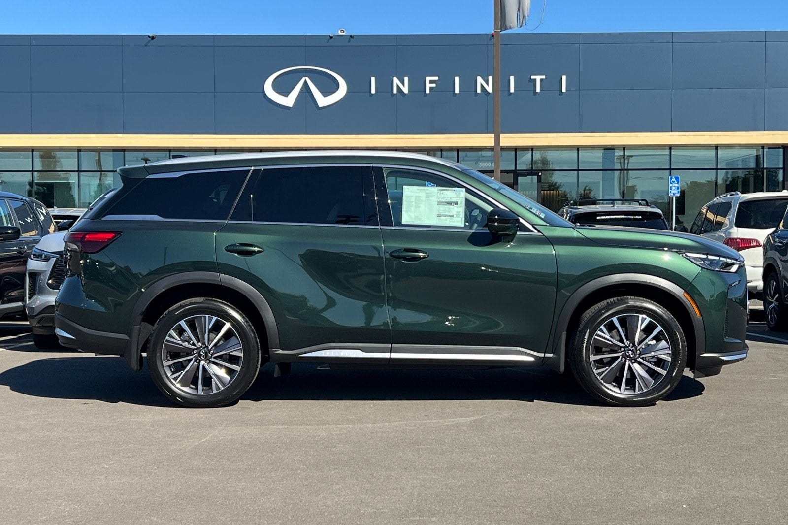 2026 INFINITI QX60 Luxe AWD