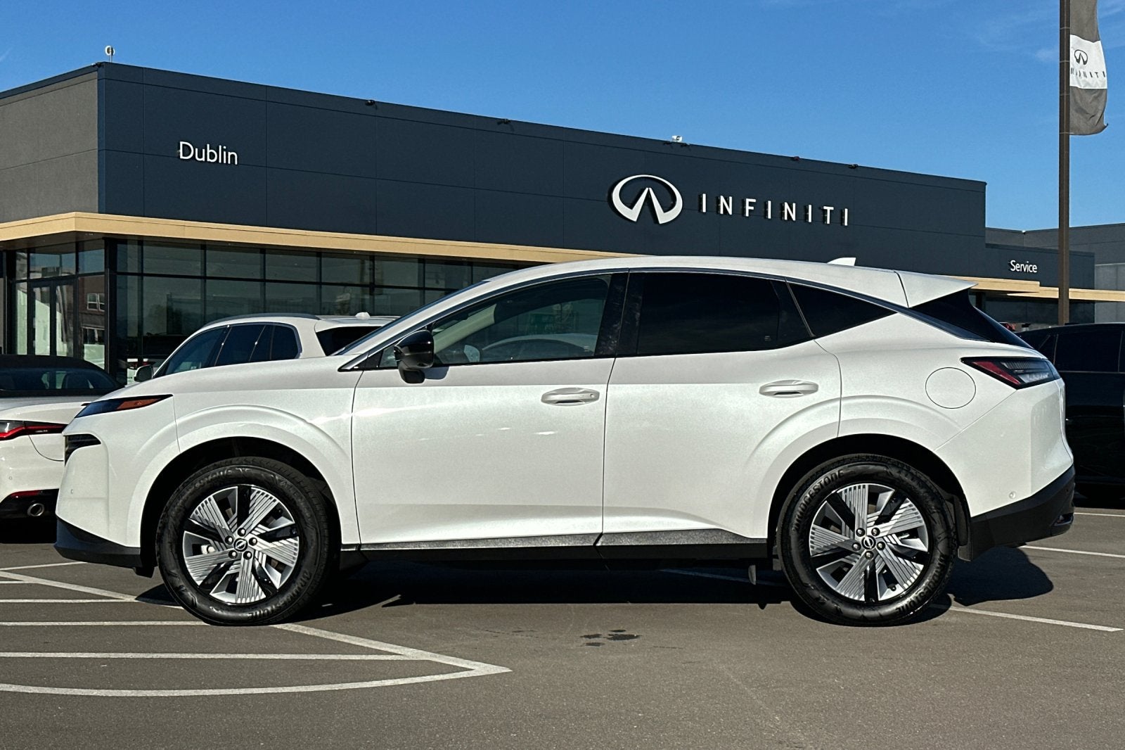 2025 Nissan Murano SL