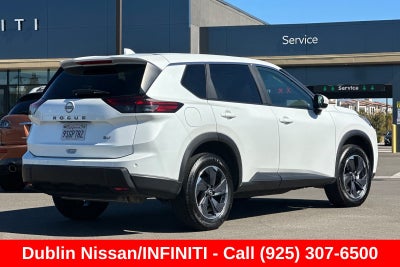 2024 Nissan Rogue SV