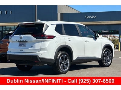 2024 Nissan Rogue SV