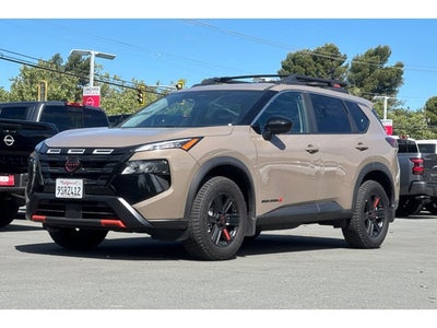 2025 Nissan Rogue Rock Creek