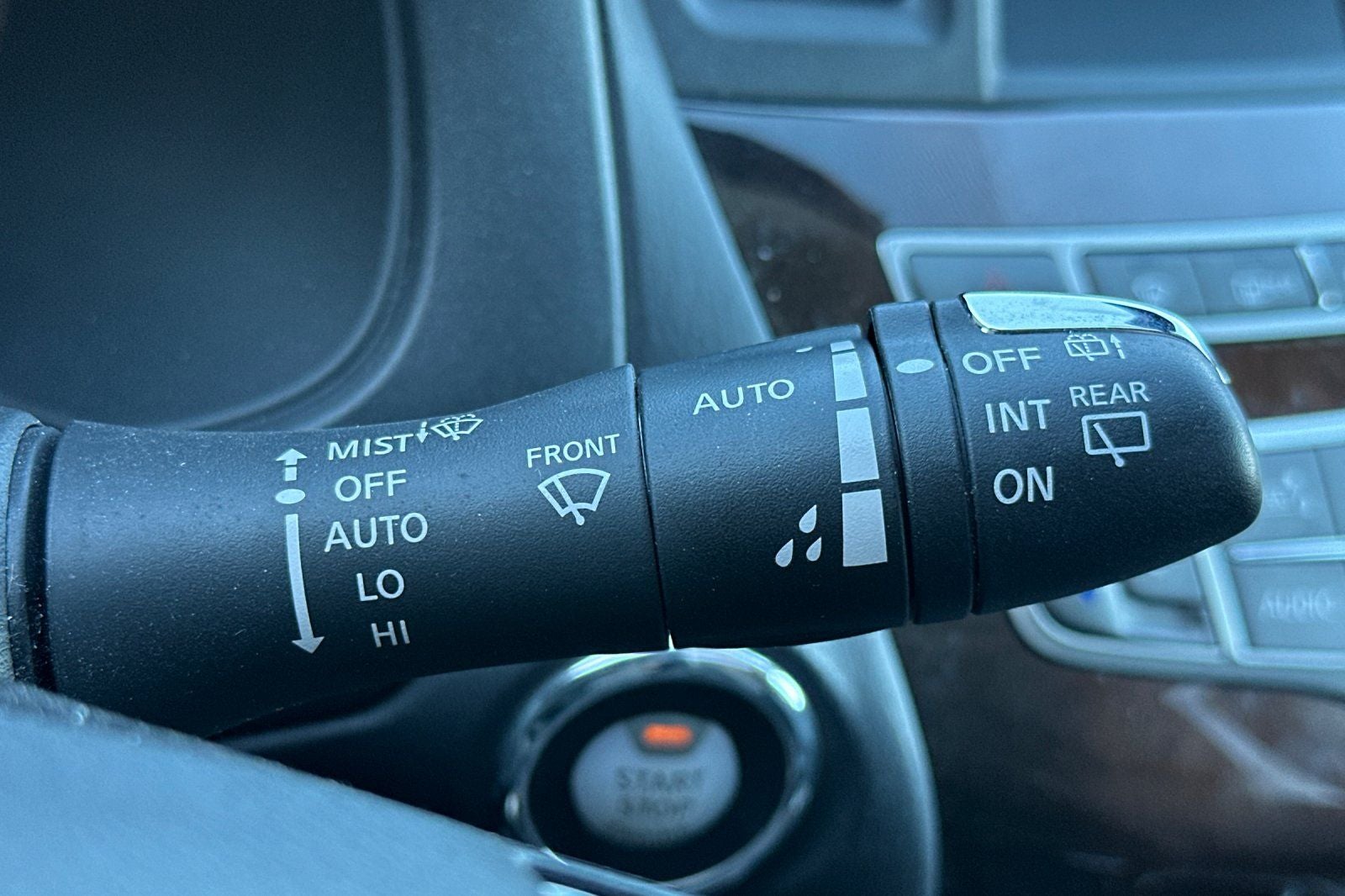 2020 INFINITI QX60 LUXE AWD