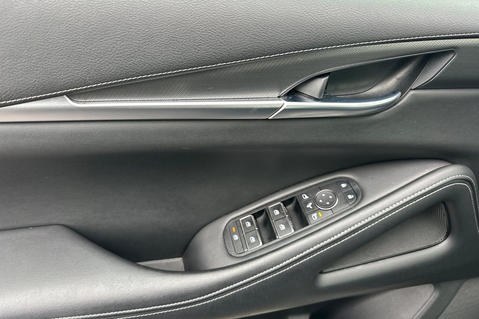 2023 INFINITI QX60 LUXE FWD