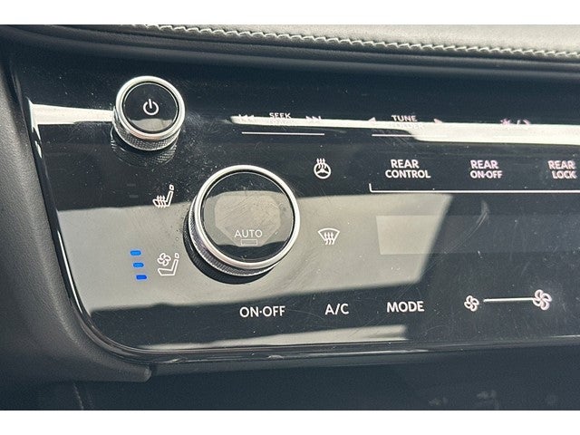 2023 INFINITI QX60 LUXE FWD