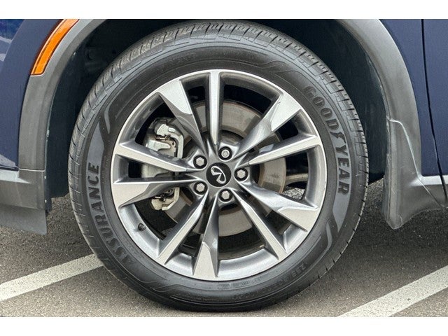 2023 INFINITI QX60 LUXE FWD