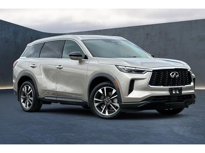 2023 INFINITI QX60 LUXE FWD