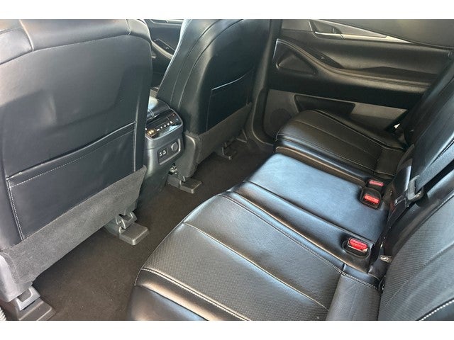 2023 INFINITI QX60 LUXE FWD