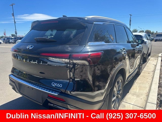 2023 INFINITI QX60 LUXE FWD