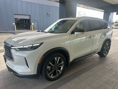 2023 INFINITI QX60 LUXE AWD